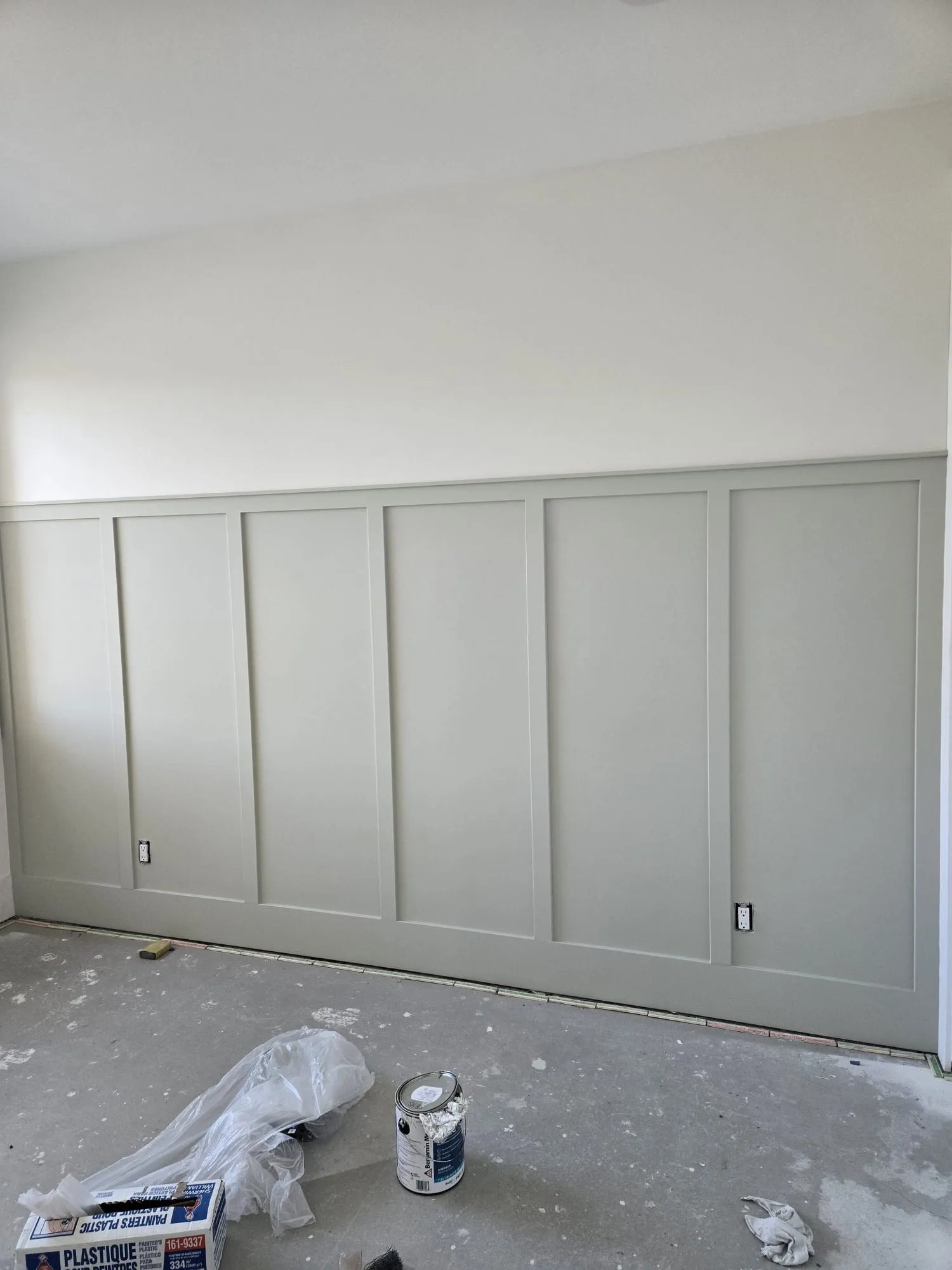 Detailed feature wall showing precise cut lines